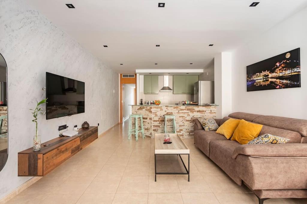 Castelplace Beach Con Plaza De Garage Incluida, Free Parking And Ac Alicante Luaran gambar